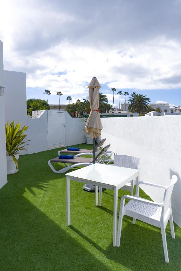 Villas New Lanzasuites Plus Playa Blanca  Exterior photo